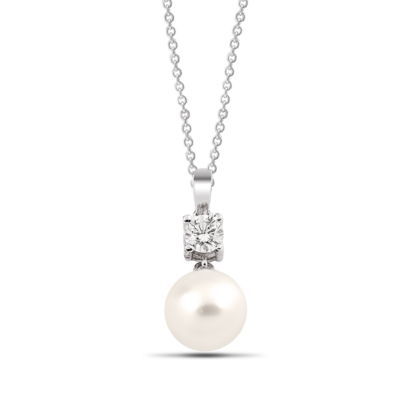 Pearl & Round Brilliant Diamond Necklace