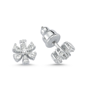 Pear Cut Diamond Earrings