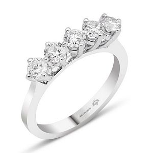 0.94 Carat Round Brilliant Diamond Wedding Ring